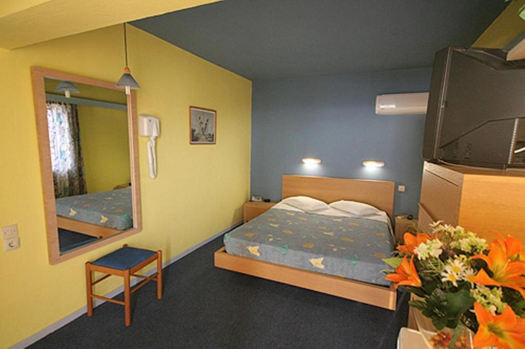 Phaedra Hotel Rhodes City Buitenkant foto
